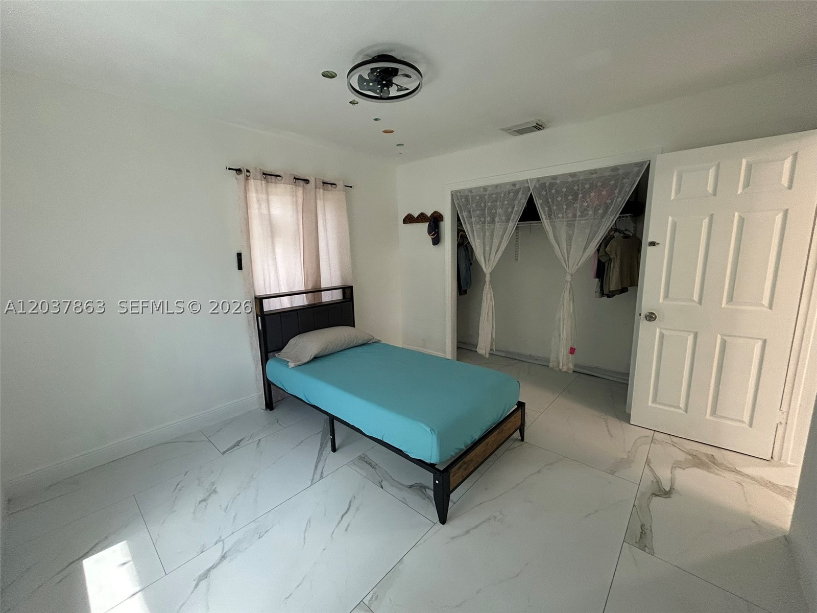 NORTH ANDREWS TERRACE SEC - Residential Lease