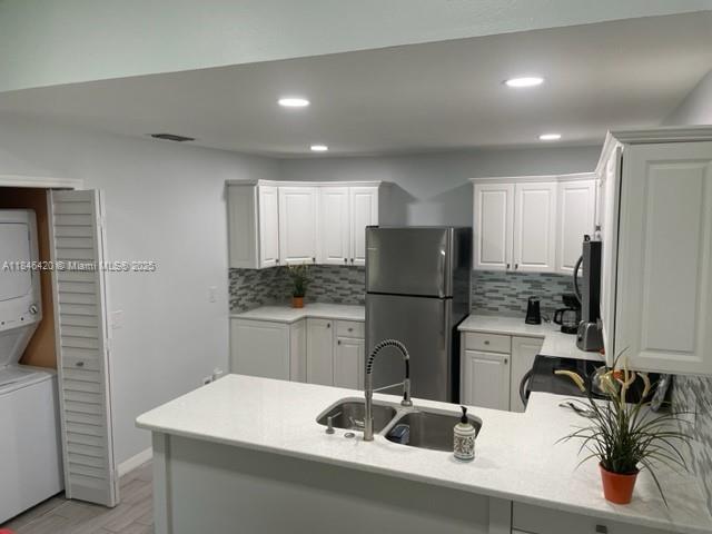 ROYAL WOODS - Residential