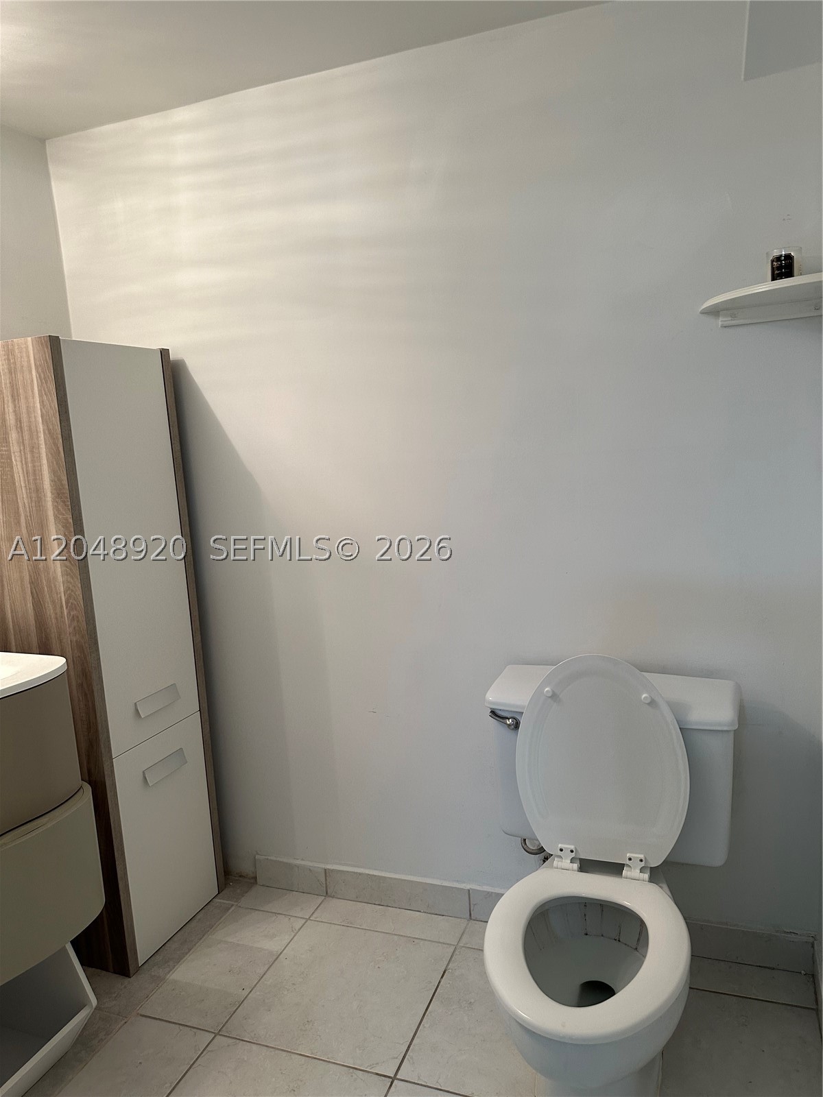 OLYMPUS CONDO PHASE - Residential