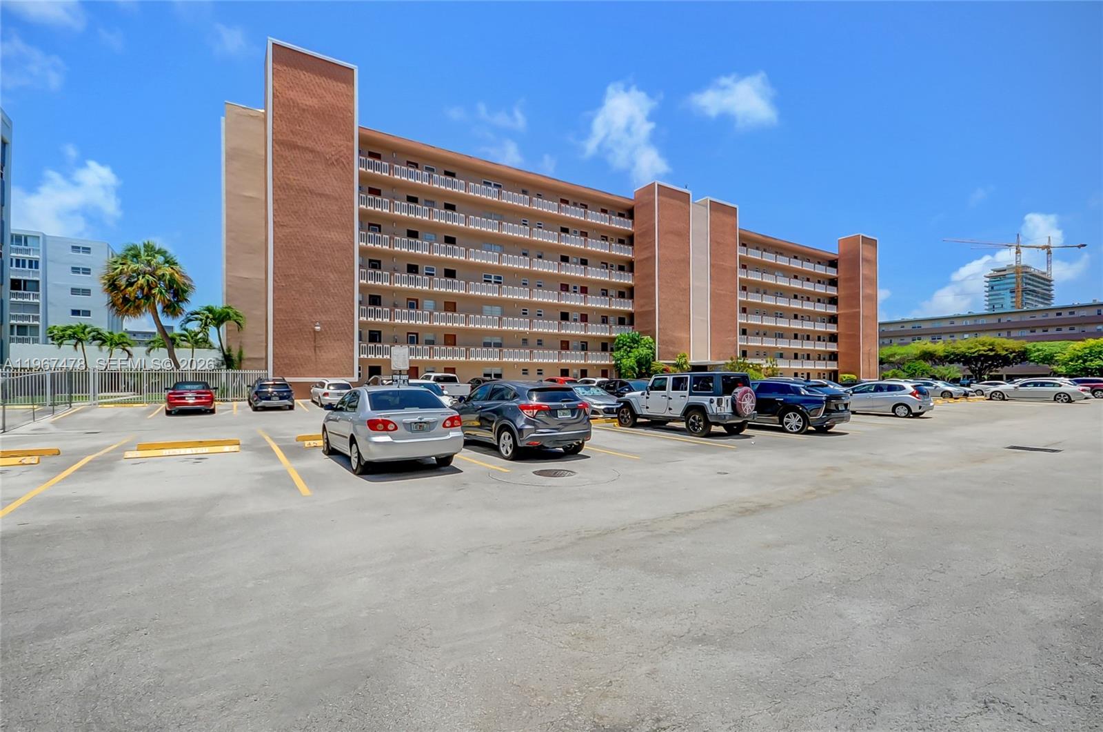 MEADOWBROOK TOWERS CONDO - Residential
