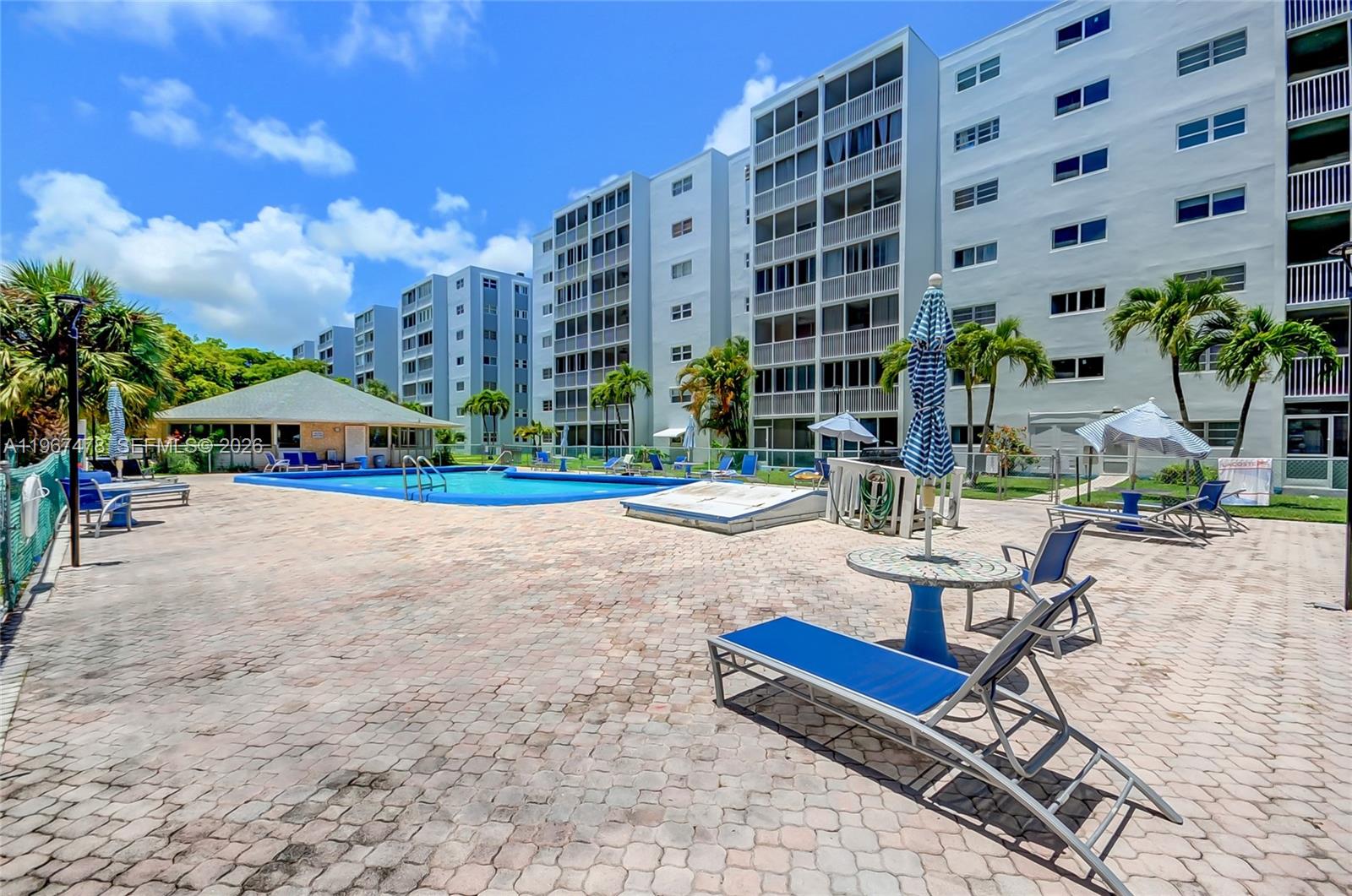 MEADOWBROOK TOWERS CONDO - Residential
