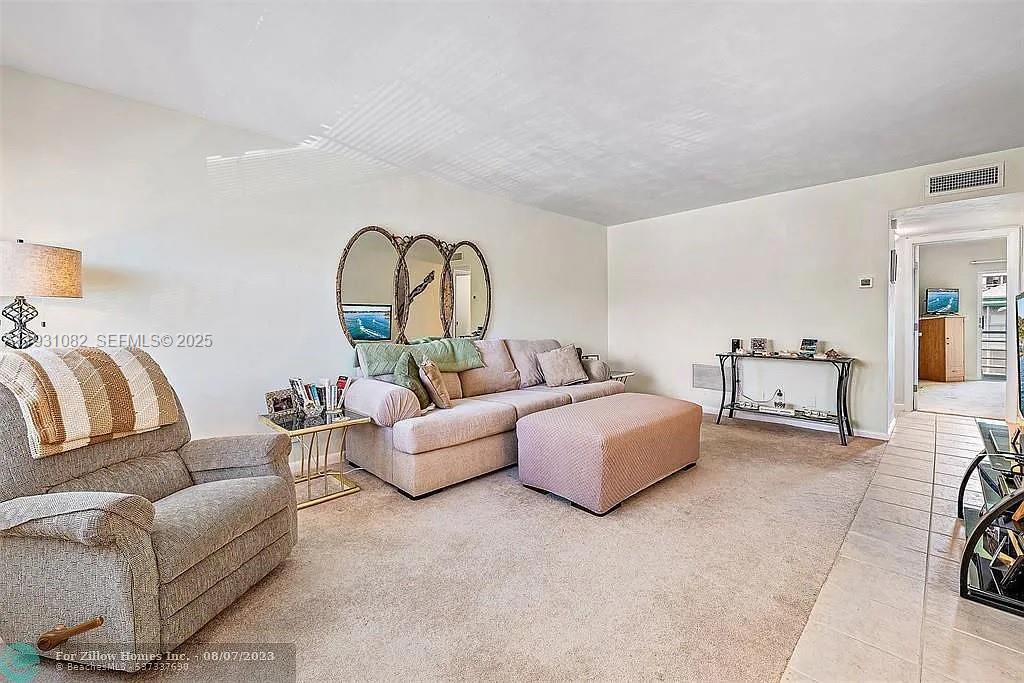 PARKVIEW VILLAS CONDO - Residential Lease