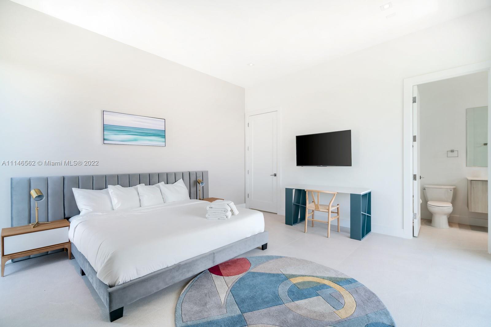CORAL RIDGE COUNTRY CLUB - Residential