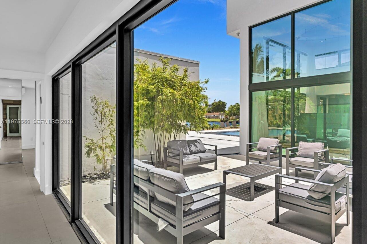 RAINTREE LAKE SEC THREE - Residential