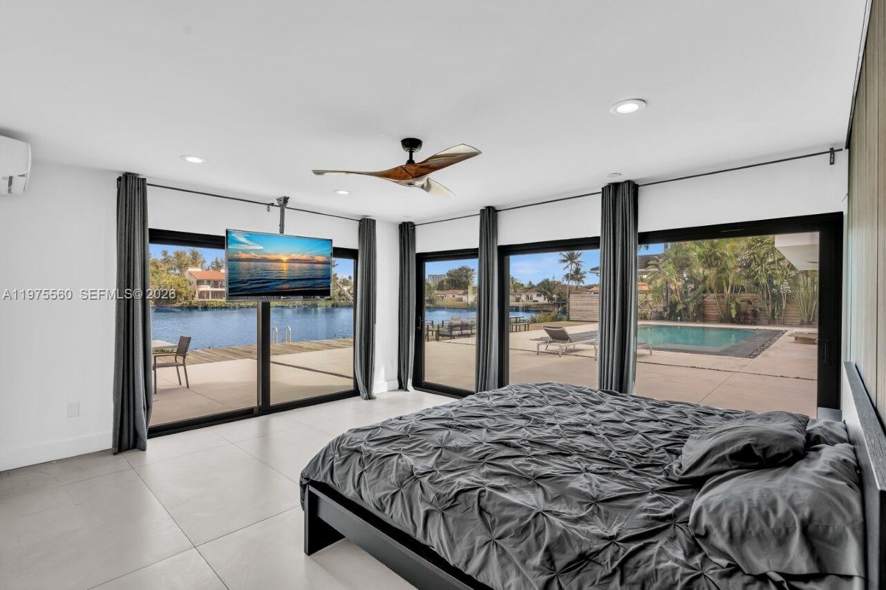 RAINTREE LAKE SEC THREE - Residential