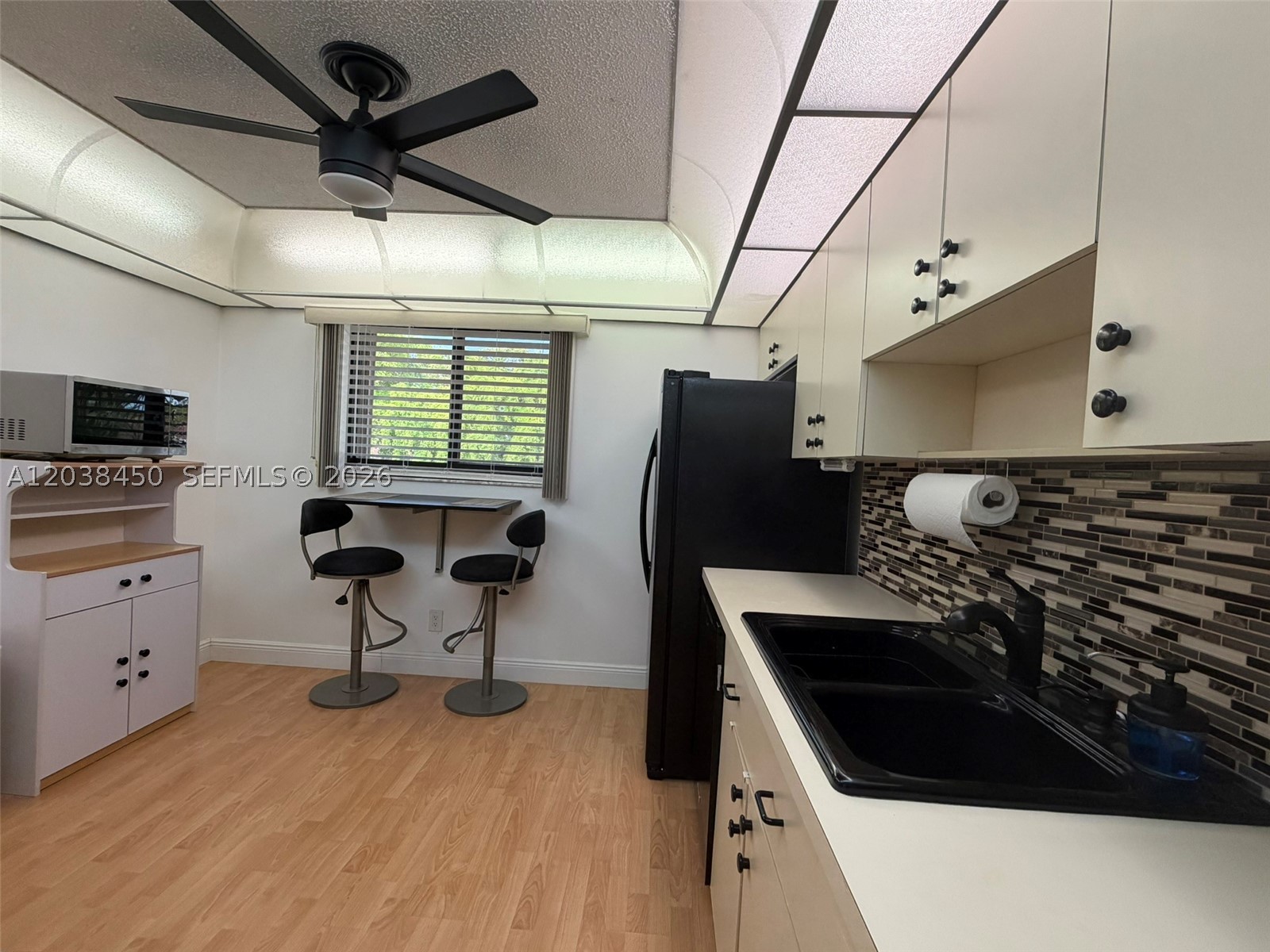 LAKES OF CARRIAGE HILLS - Residential