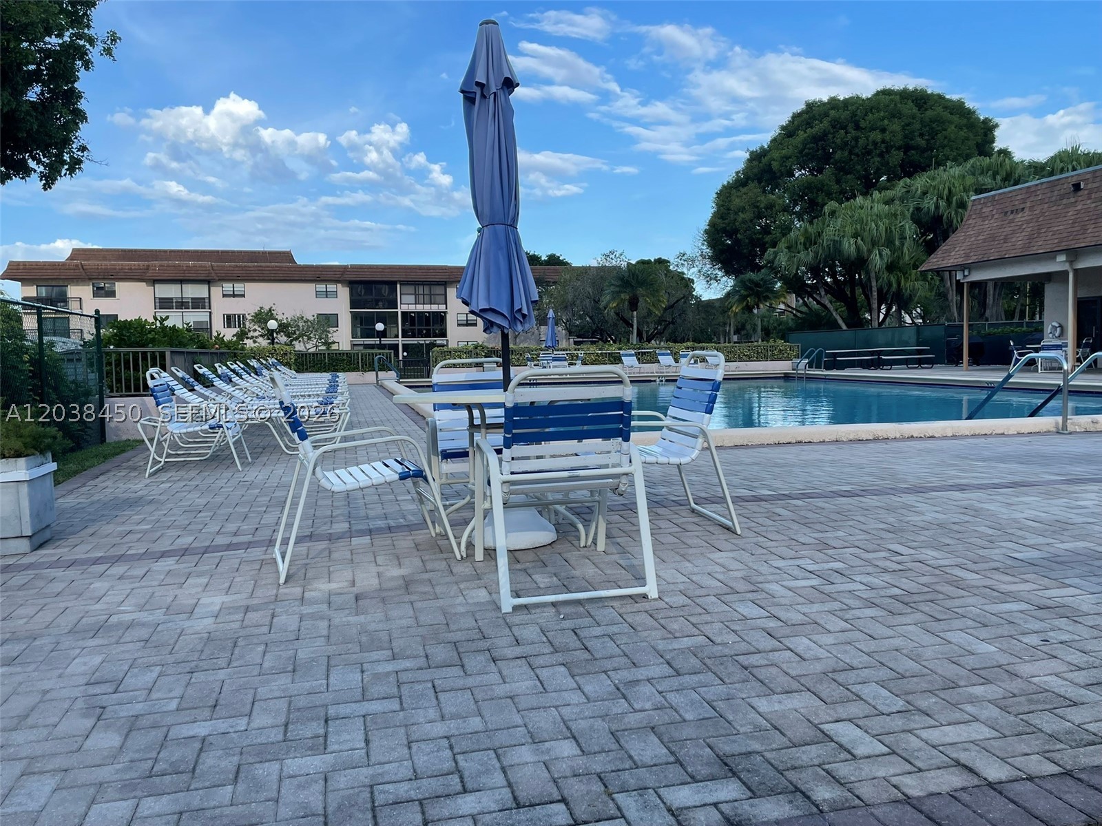 LAKES OF CARRIAGE HILLS - Residential
