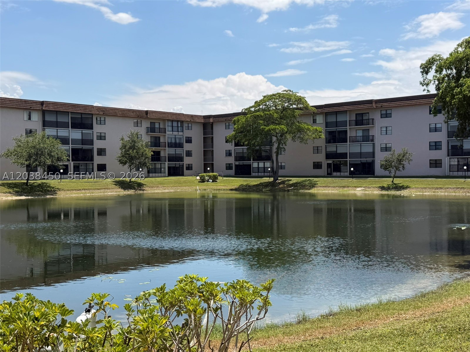 LAKES OF CARRIAGE HILLS - Residential