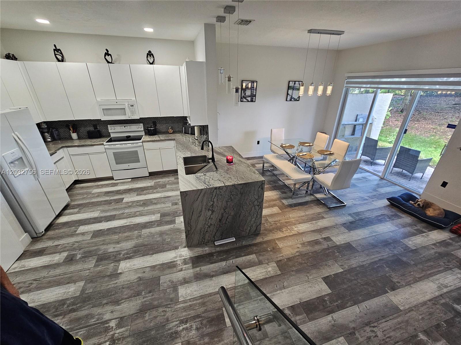 SILVER FALLS POD - Residential