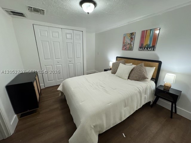 CAROLINDA PARK - Residential Lease