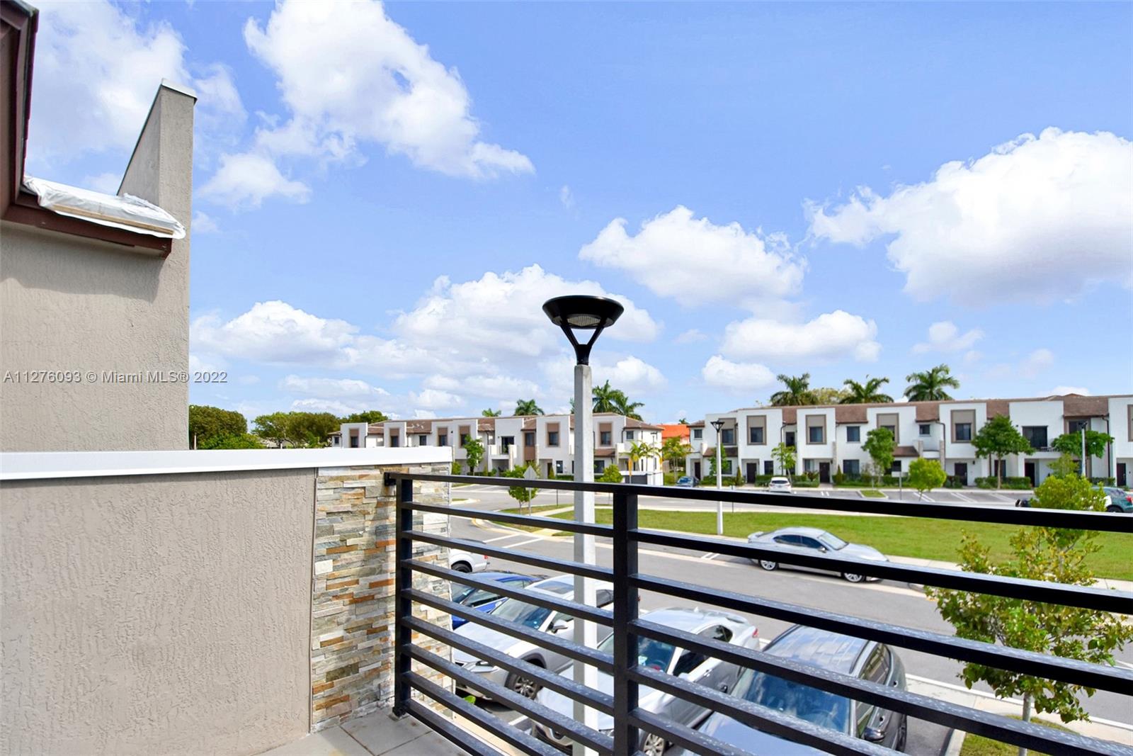 VIA VENTURA NEIGHBORHOOD - Residential