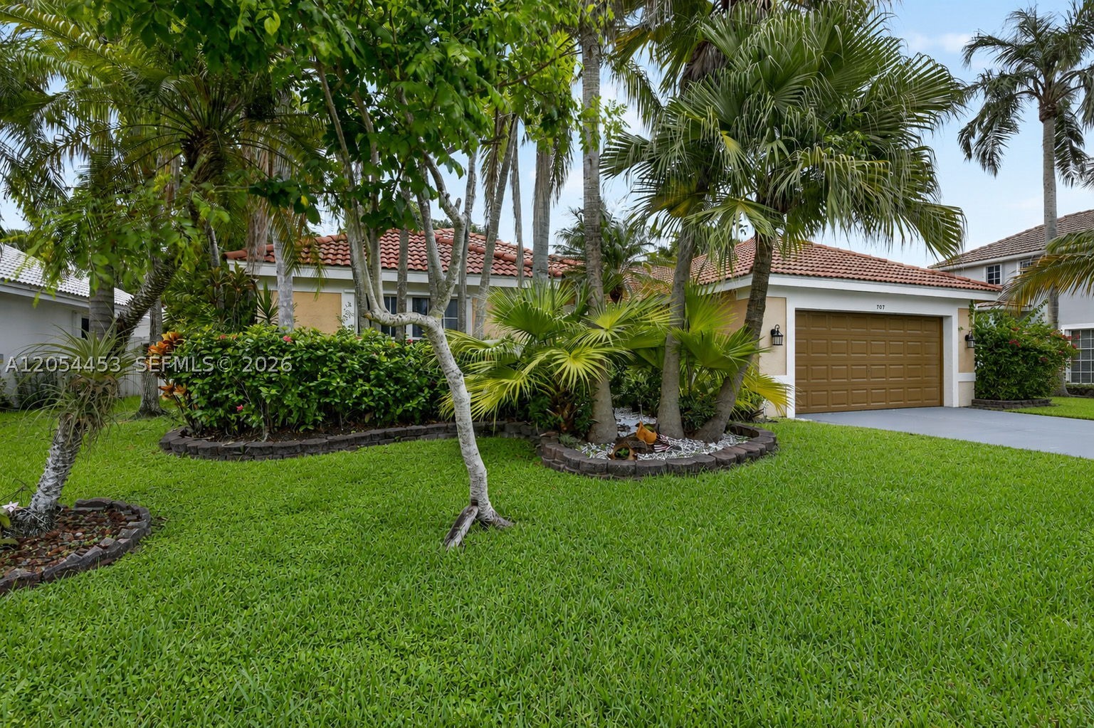 SILVER LAKES AT PEMBROKE - Residential
