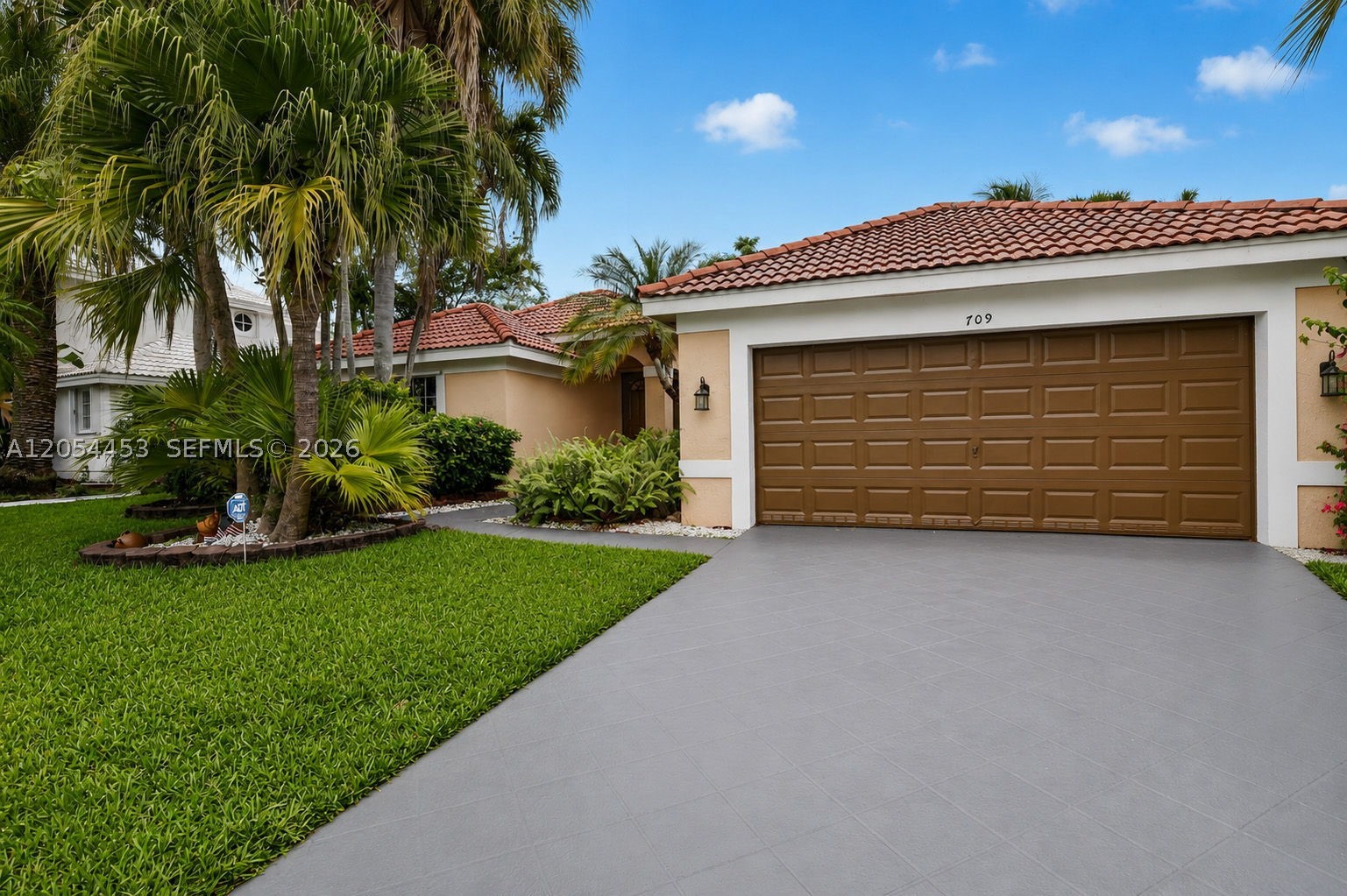 SILVER LAKES AT PEMBROKE - Residential