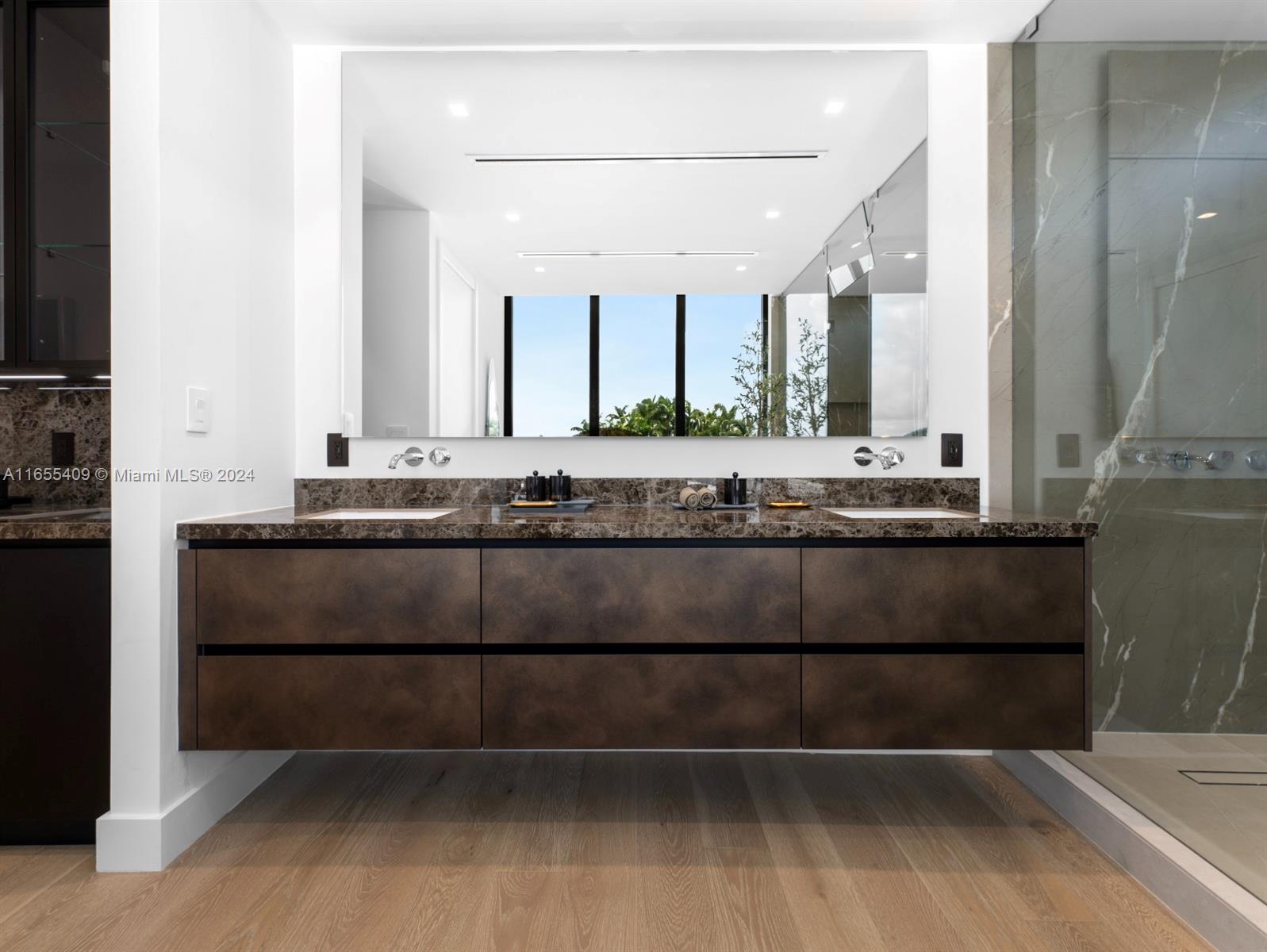 LAKE VIEW SUB - Residential
