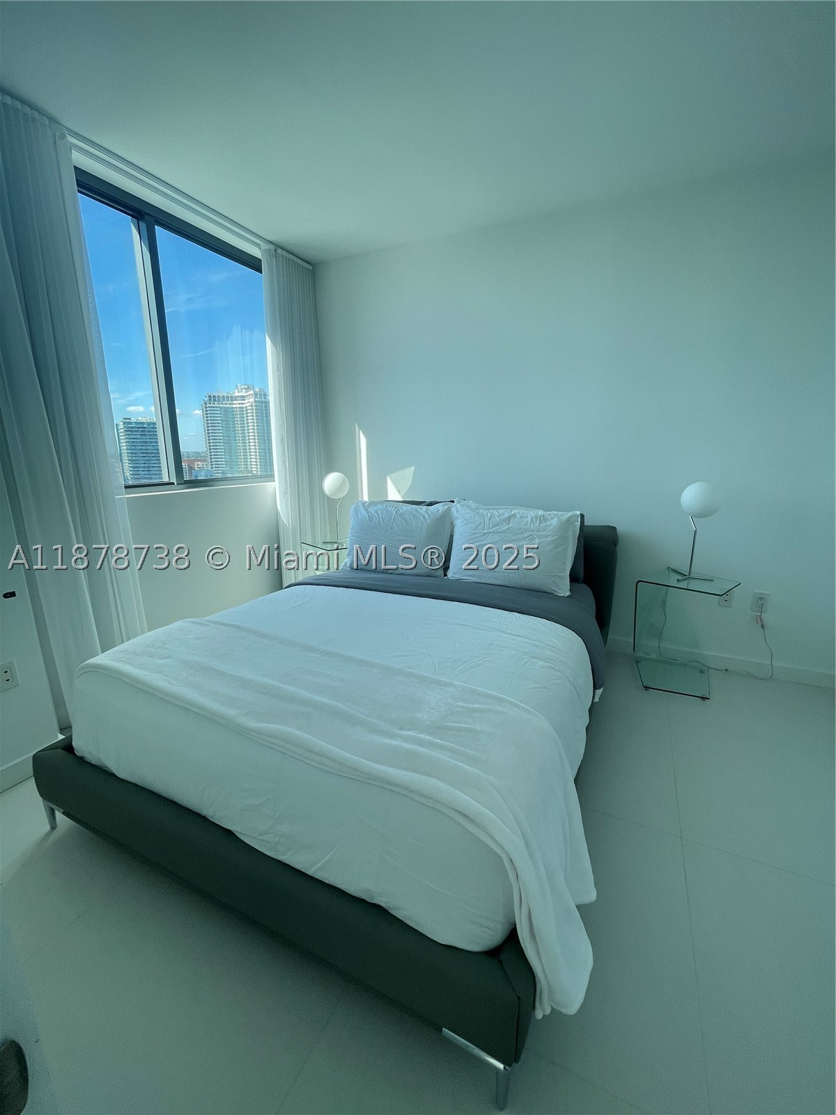PARAISO BAYVIEWS CONDO - Residential