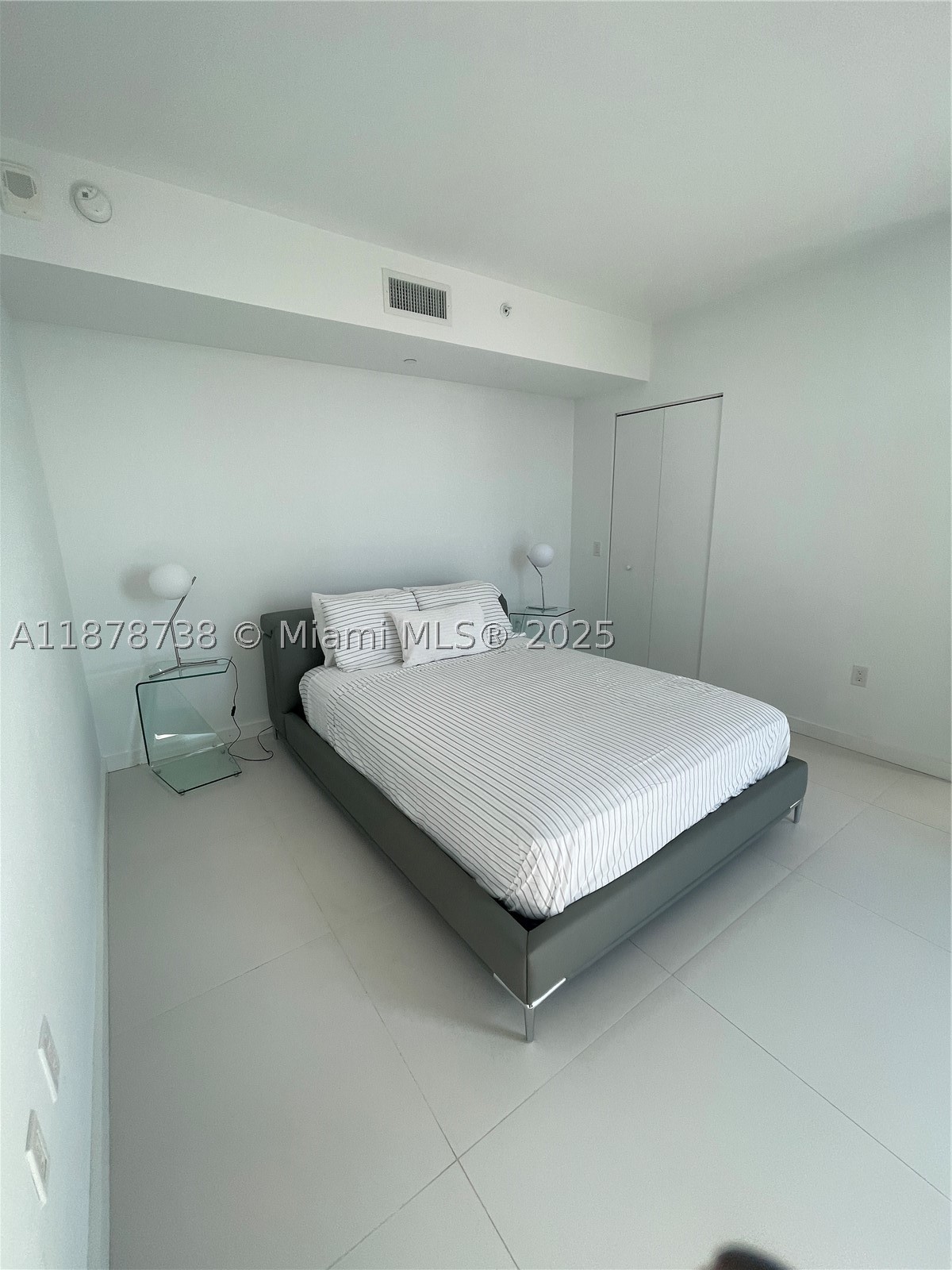 PARAISO BAYVIEWS CONDO - Residential