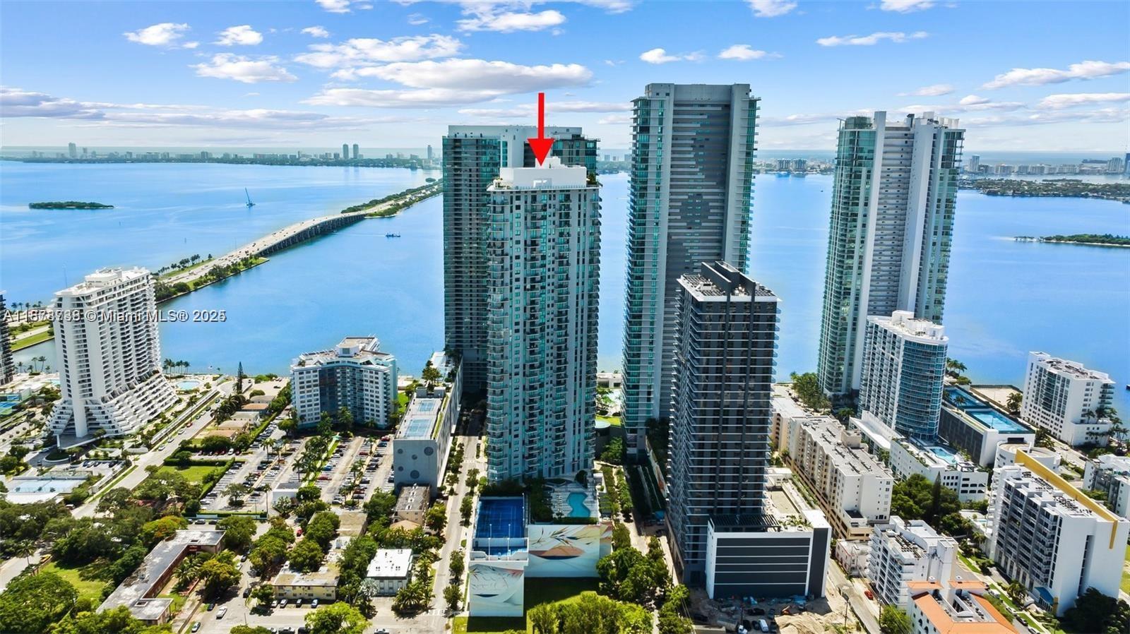 PARAISO BAYVIEWS CONDO - Residential