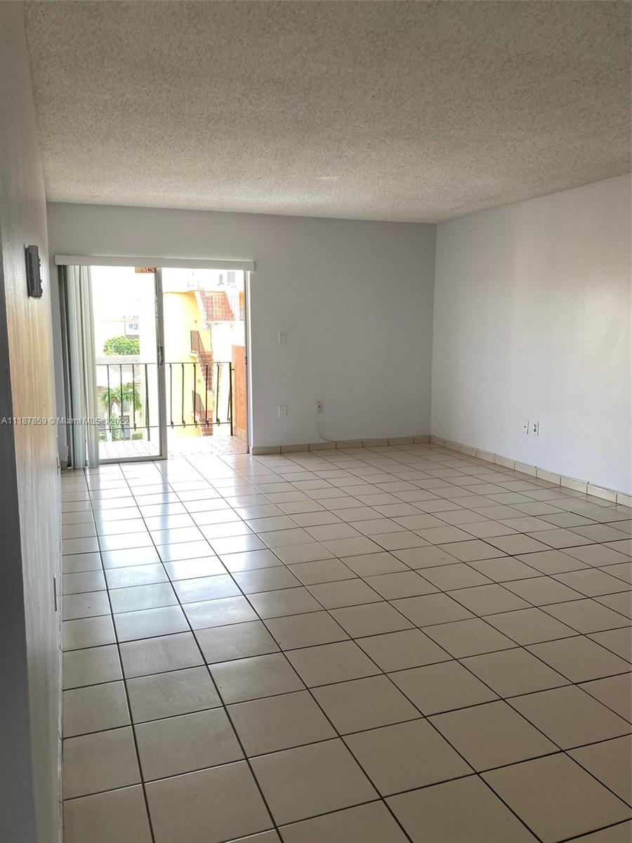 WESTLAND EDEN CONDO II - Residential