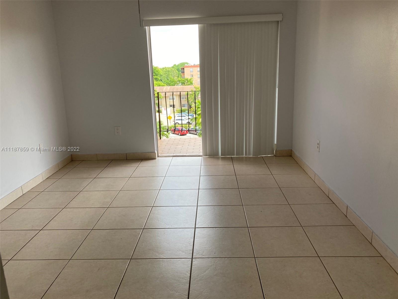 WESTLAND EDEN CONDO II - Residential