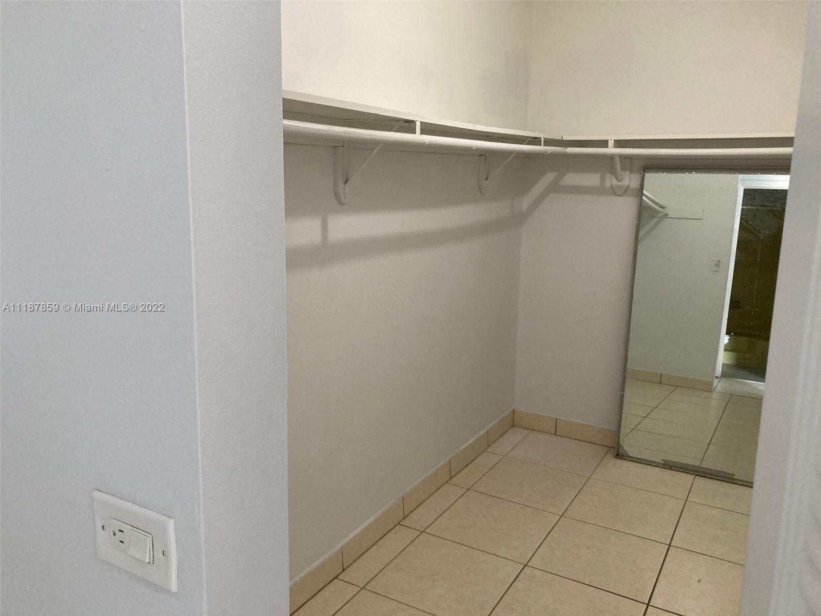 WESTLAND EDEN CONDO II - Residential