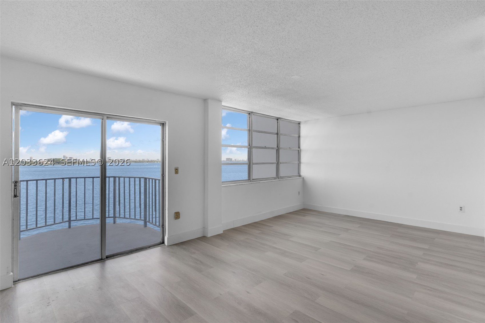 MAJORCA TOWERS CONDO - Residential