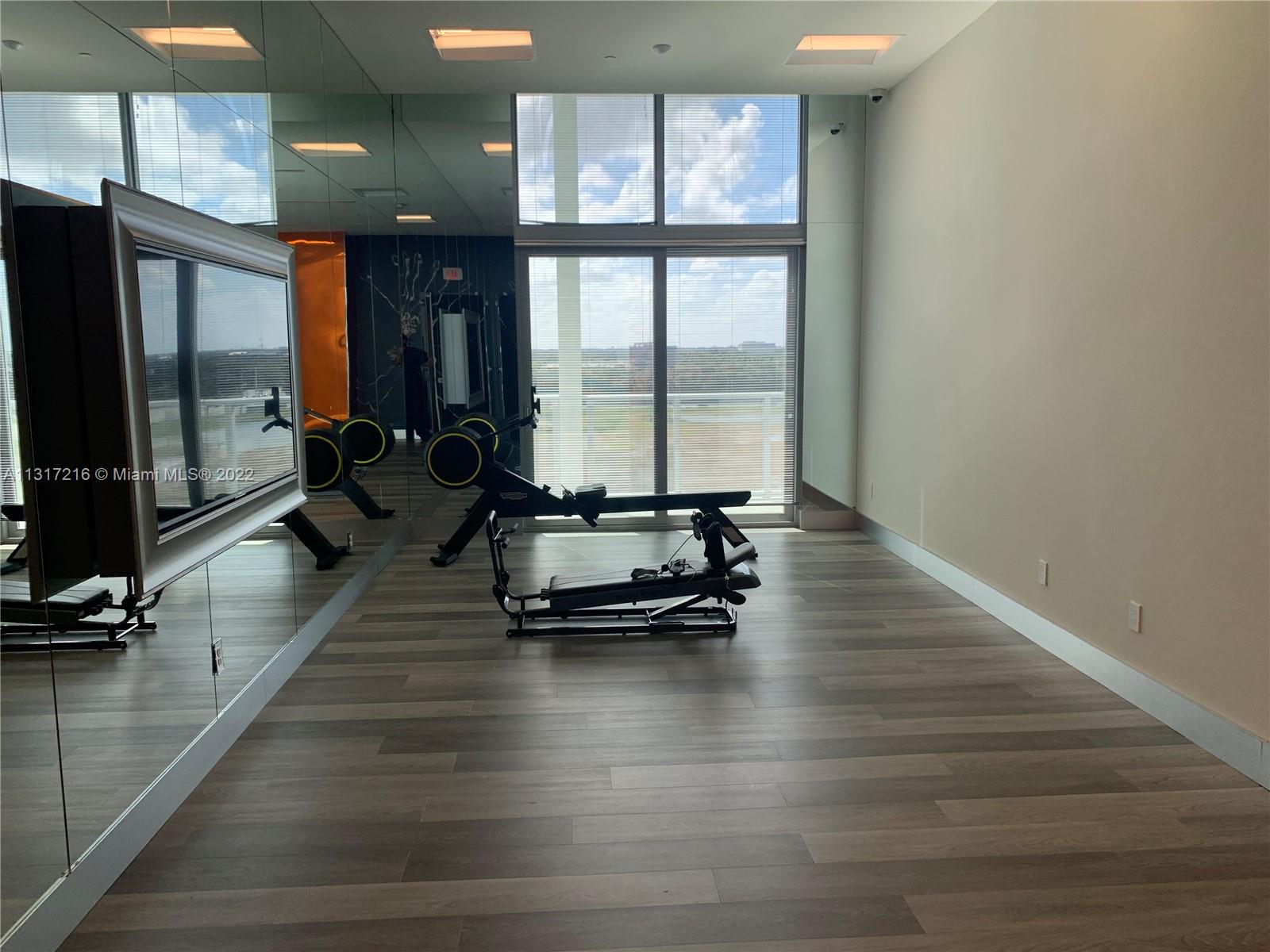 METROPICA NORTH TOWER ONE - Residential Lease