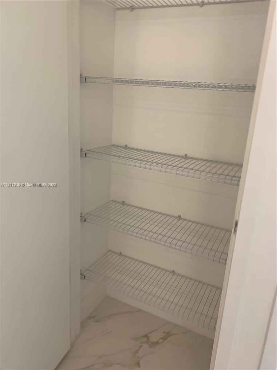 METROPICA NORTH TOWER ONE - Residential Lease