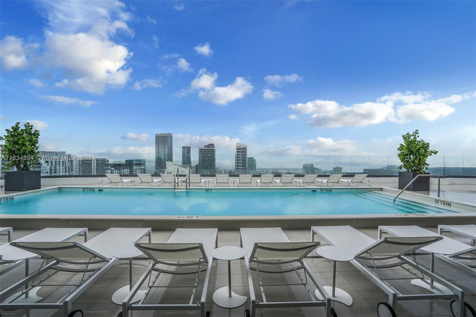 BRICKELL HEIGHTS - Residential
