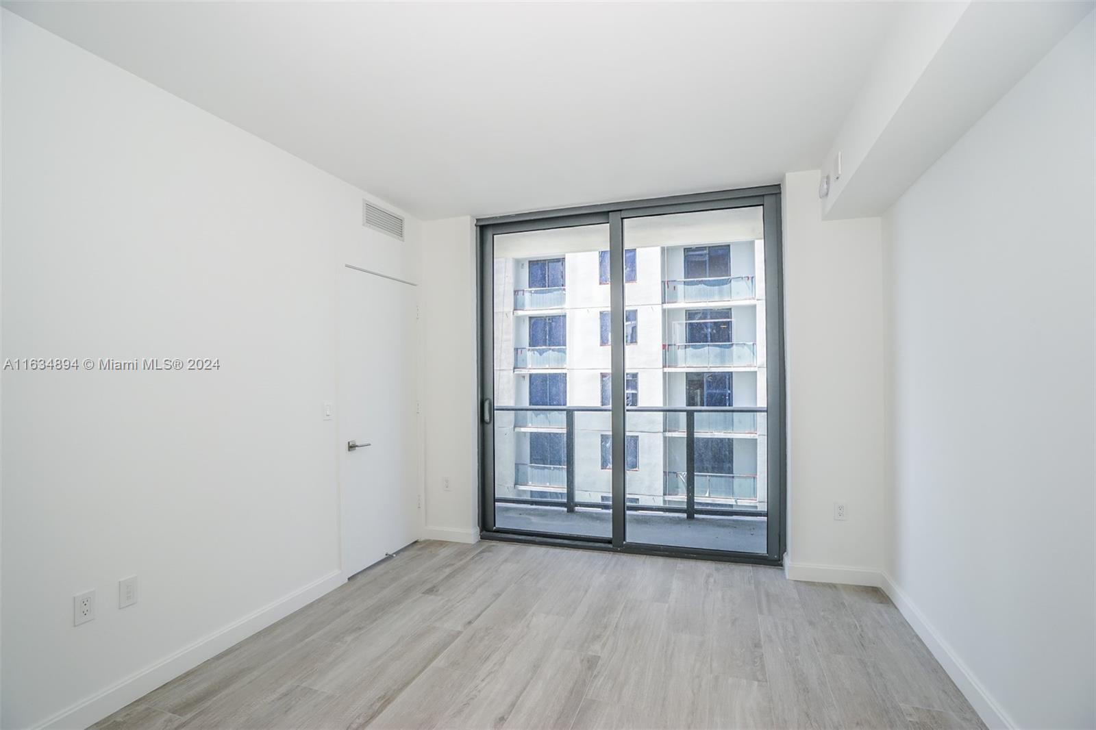 BRICKELL HEIGHTS - Residential