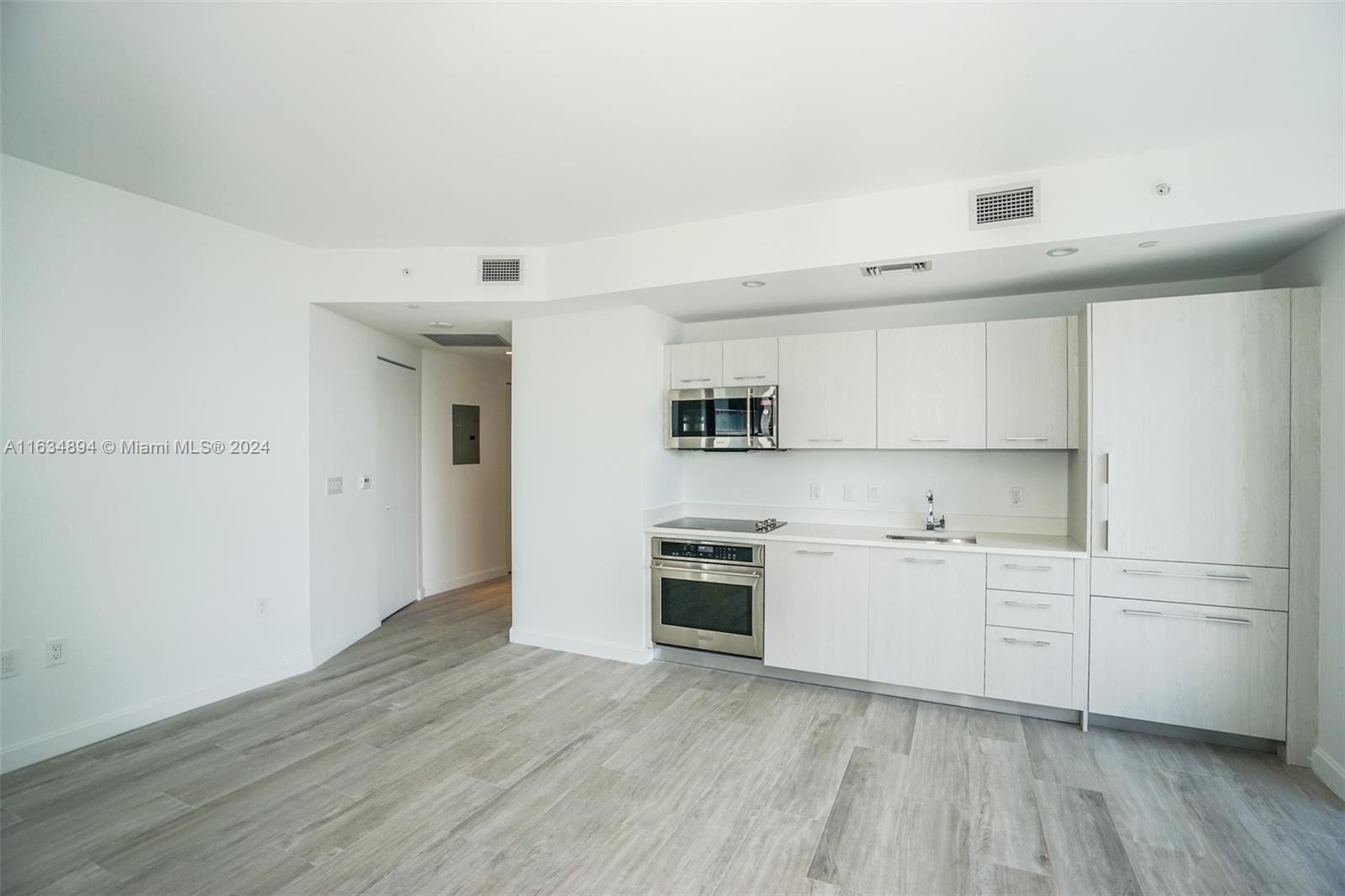 BRICKELL HEIGHTS - Residential
