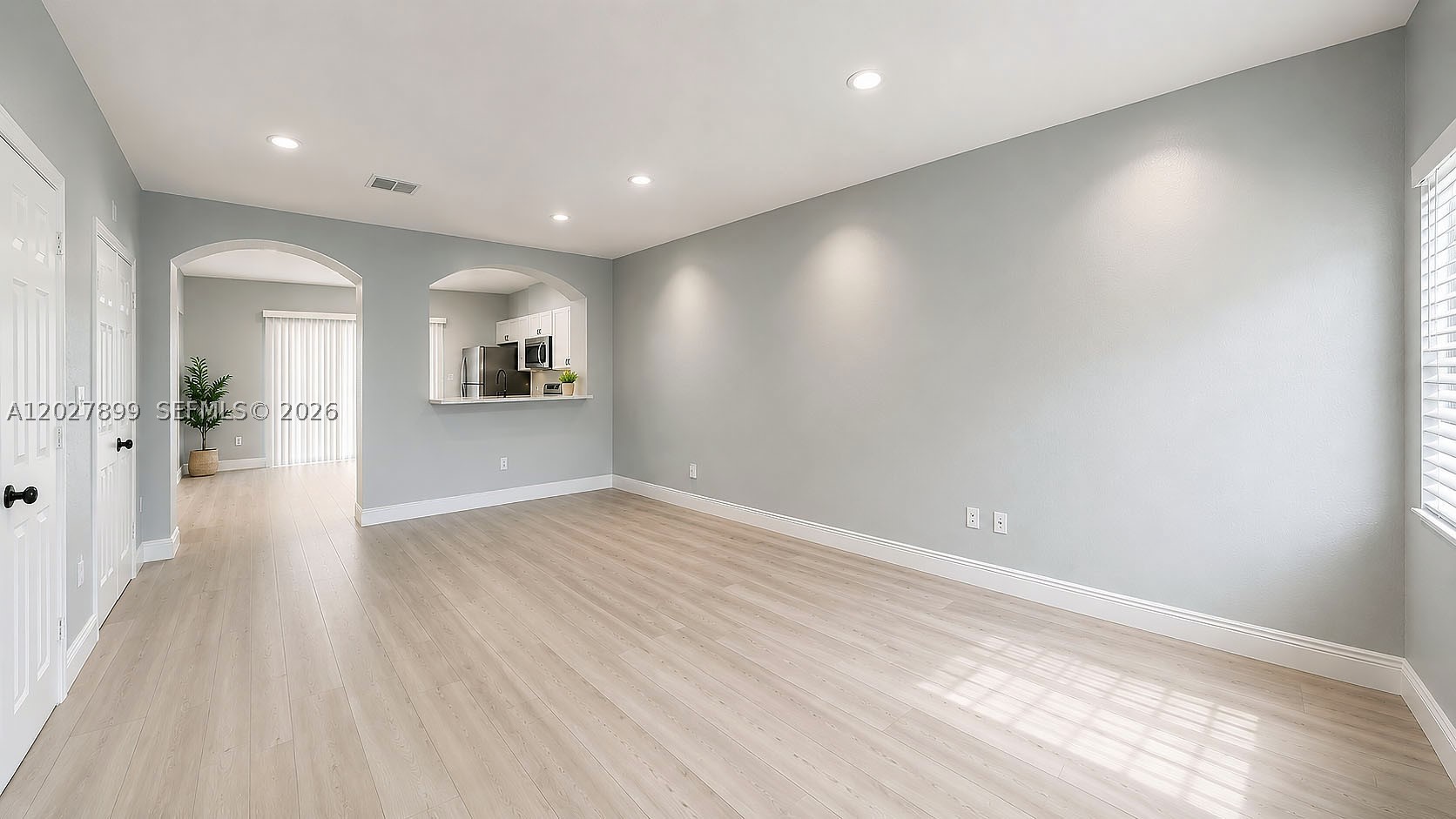 CAZADORES COVE - Residential Lease