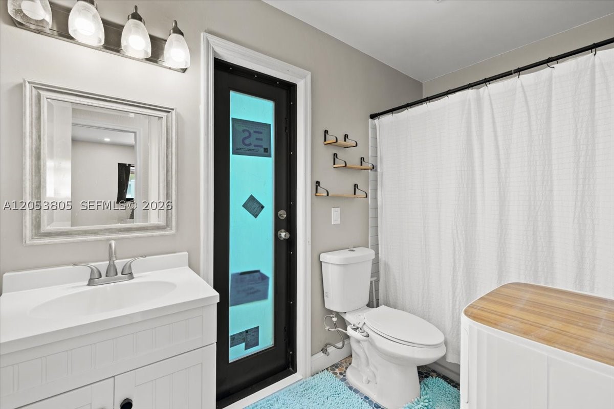 ROYAL PALM POINTE - Residential