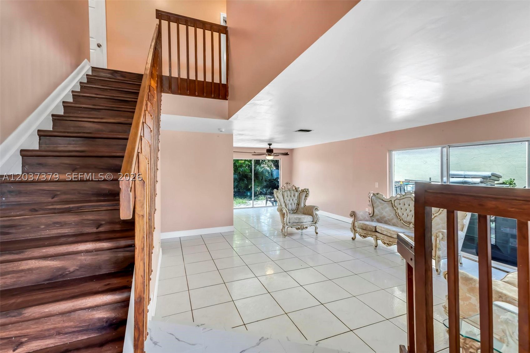 LAKESIDE SOUTH - Residential