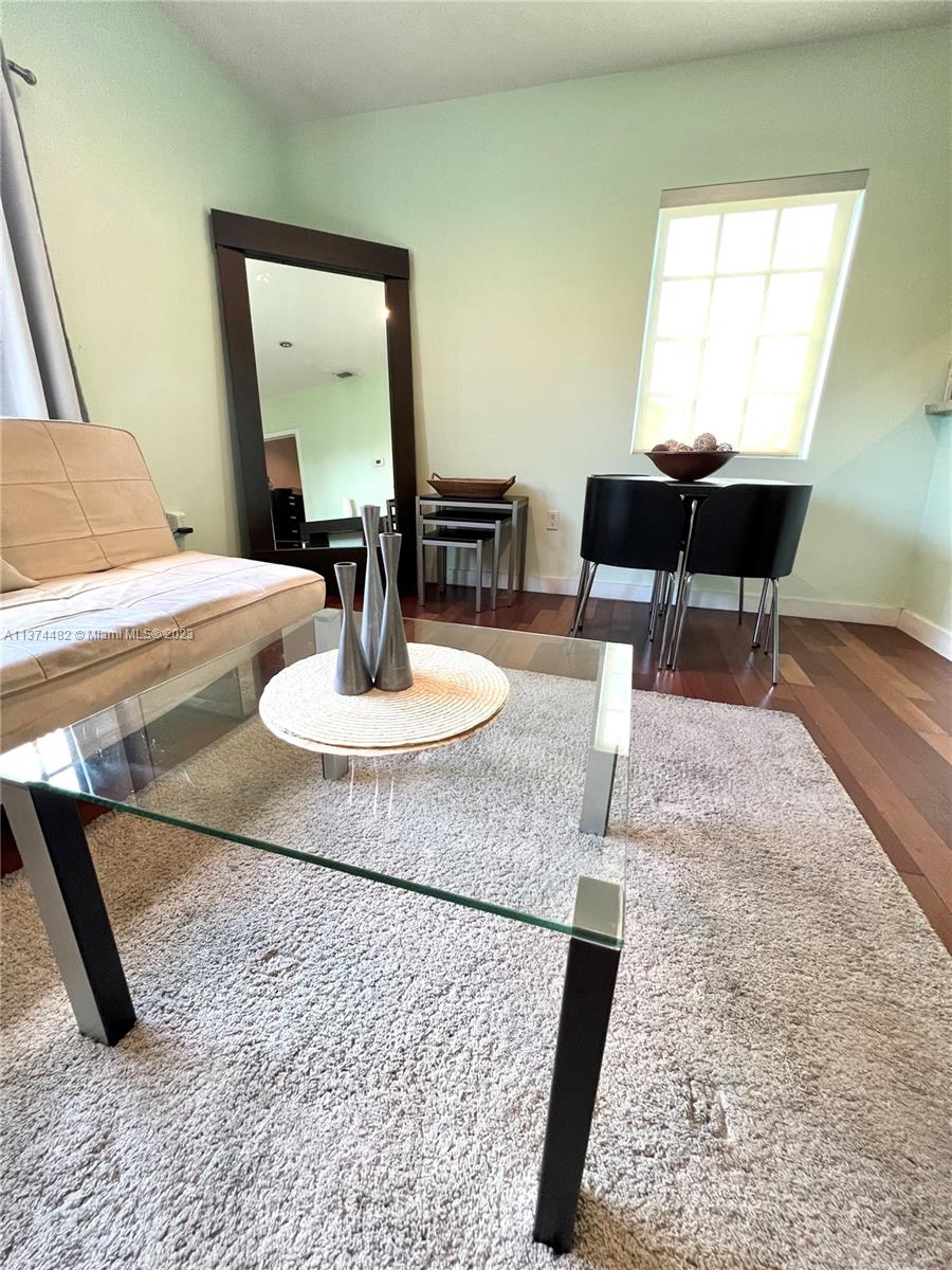 WHISPER  CONDO - Residential Lease