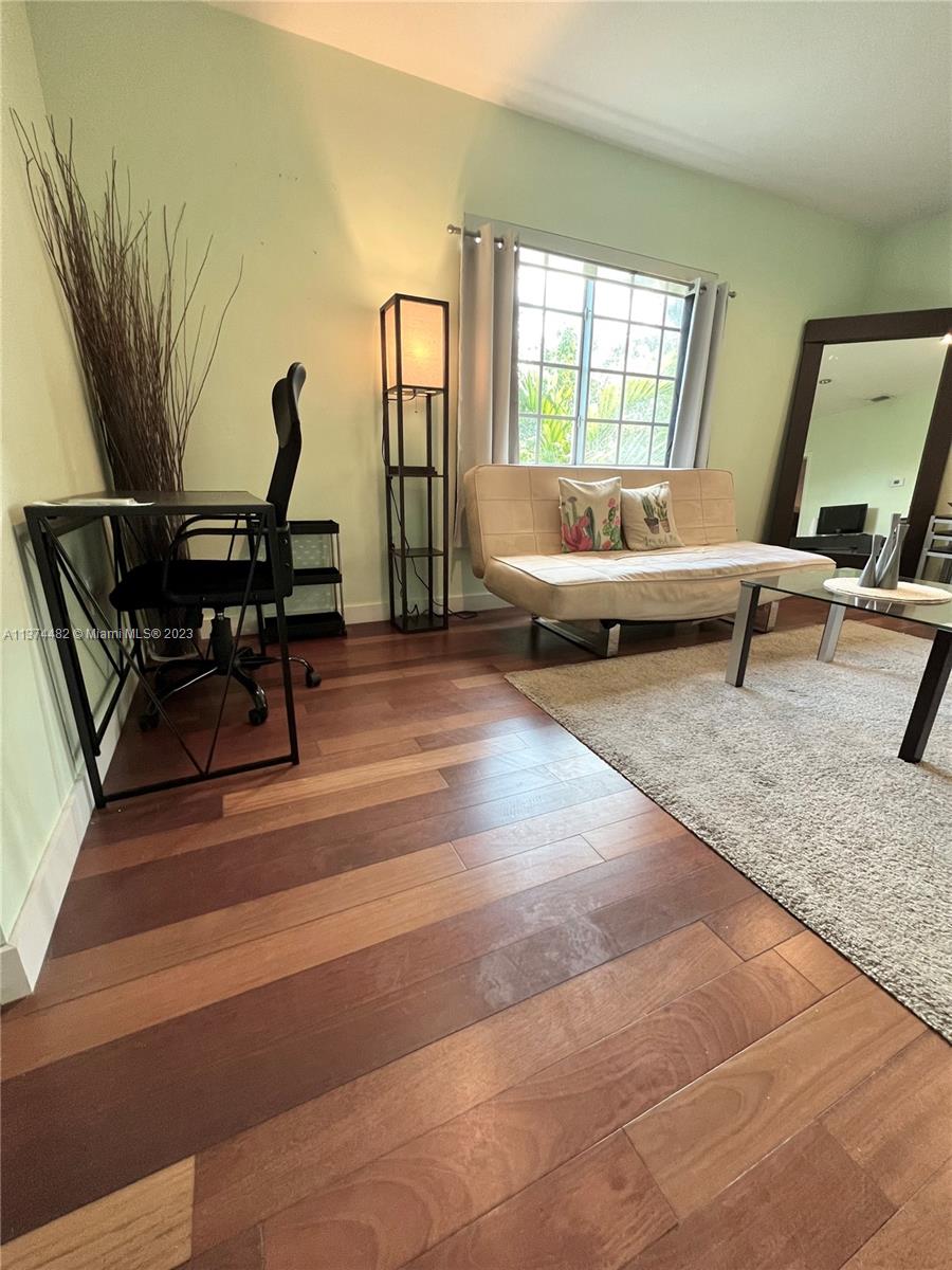 WHISPER  CONDO - Residential Lease