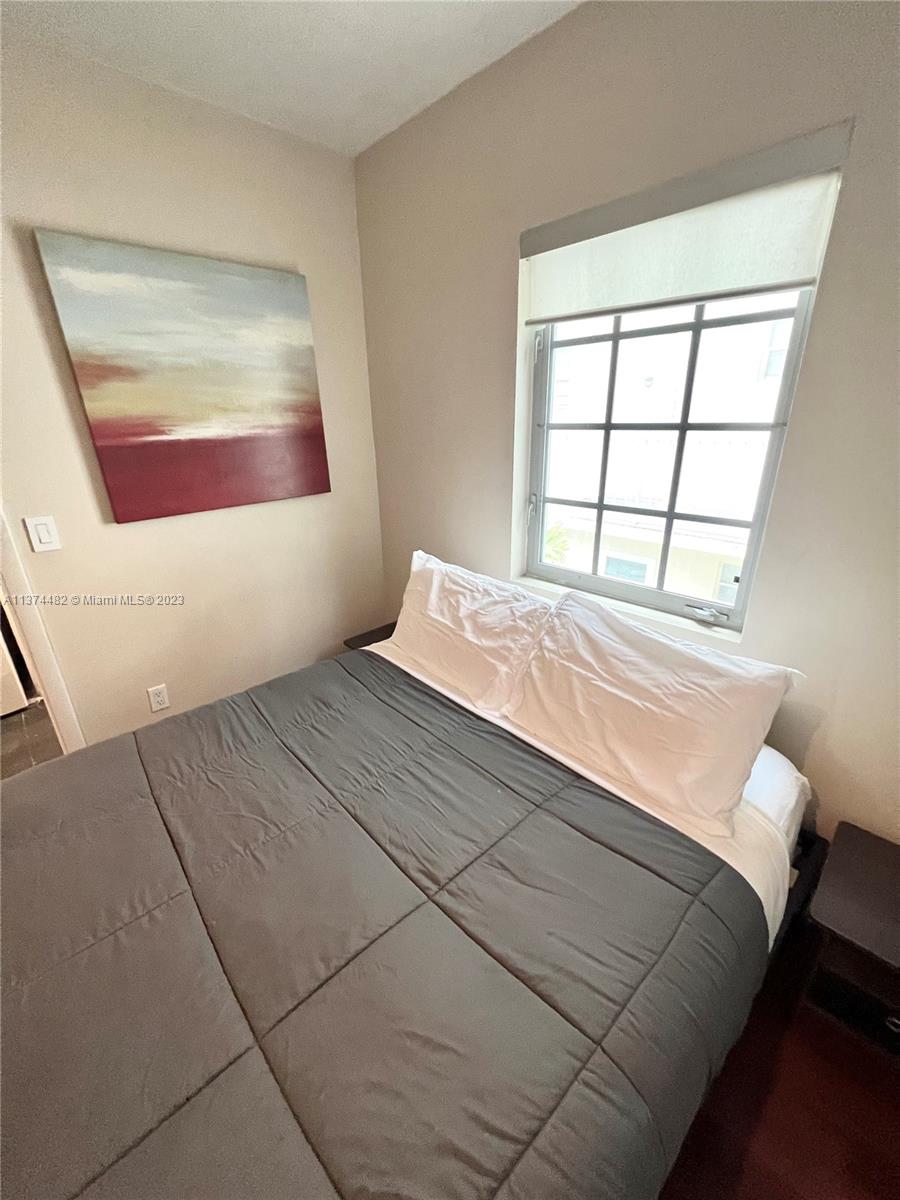 WHISPER  CONDO - Residential Lease