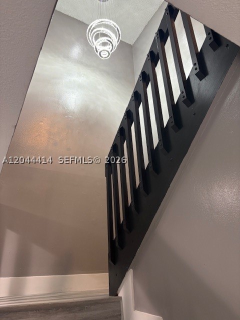 THE HAMPTONS - Residential