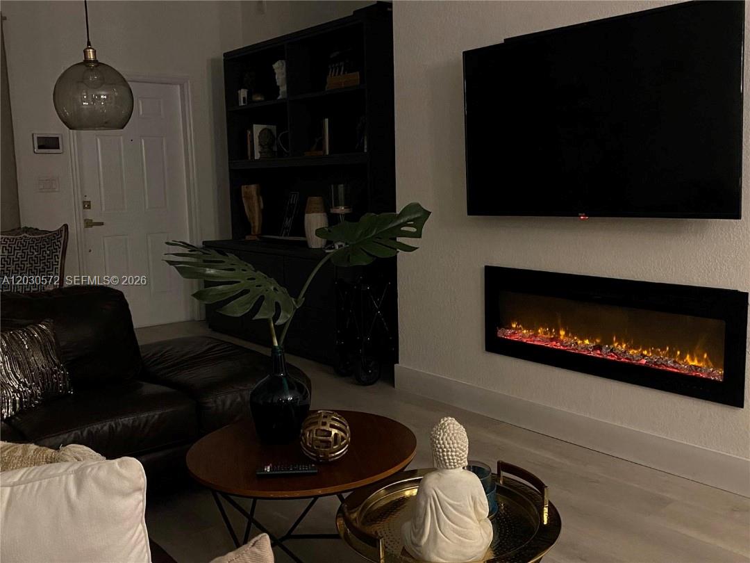 RAULS PLACE AT OASIS - Residential Lease