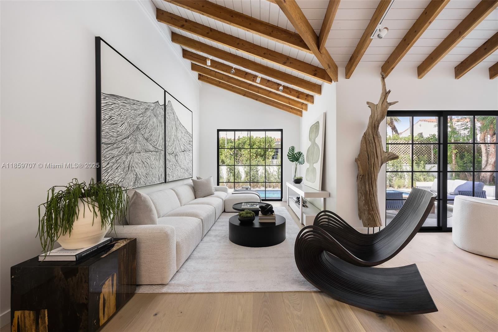 CORAL GABLES RIVIERA SEC - Residential