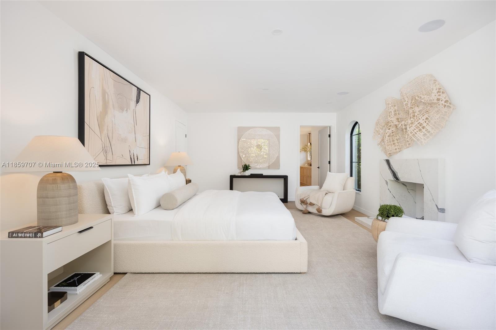 CORAL GABLES RIVIERA SEC - Residential