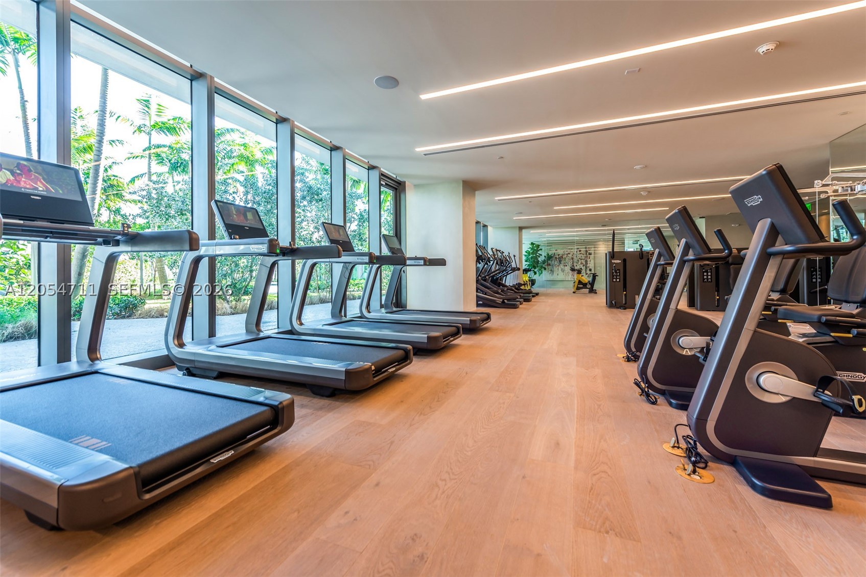 GRAN PARAISO CONDO - Residential Lease