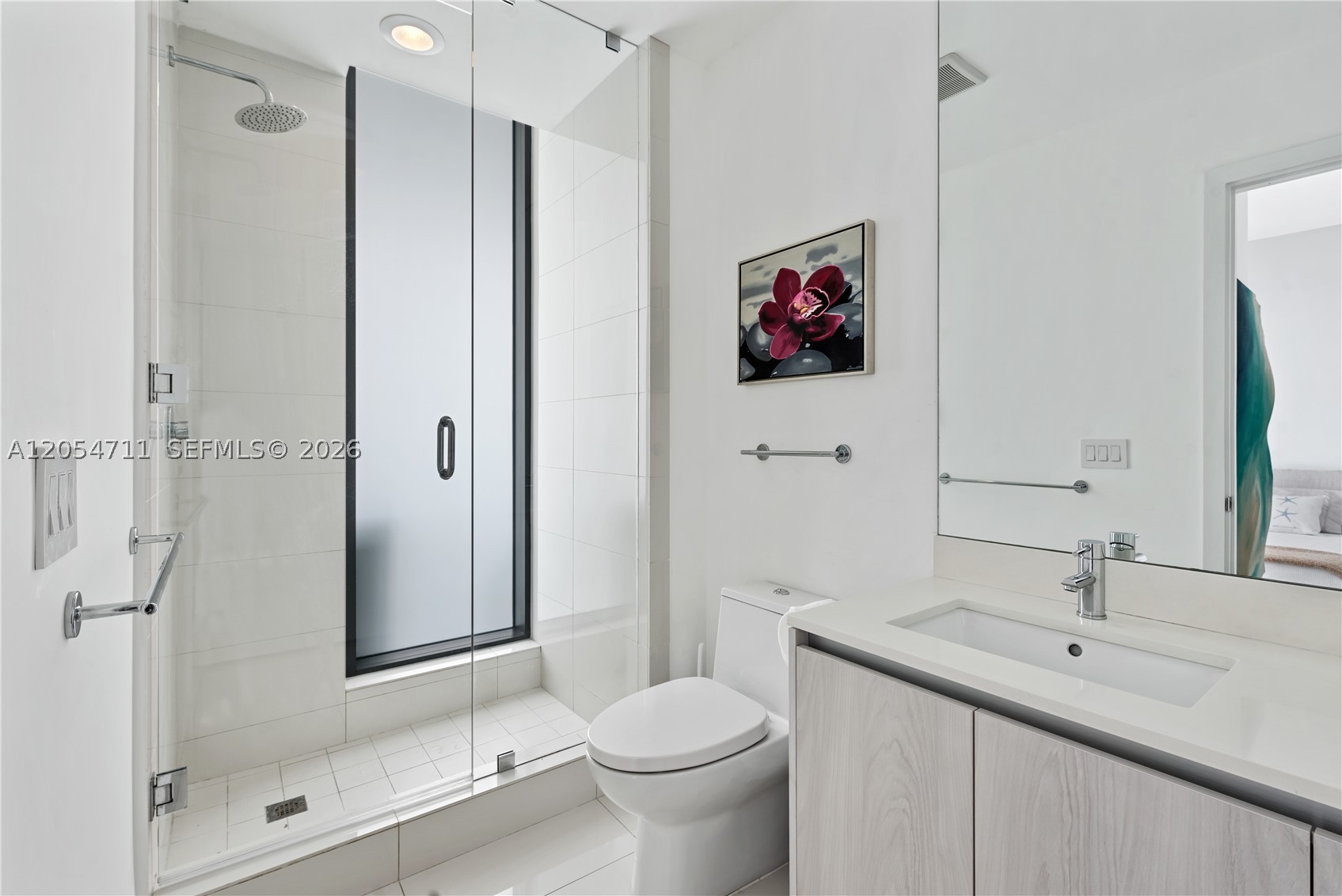 GRAN PARAISO CONDO - Residential Lease