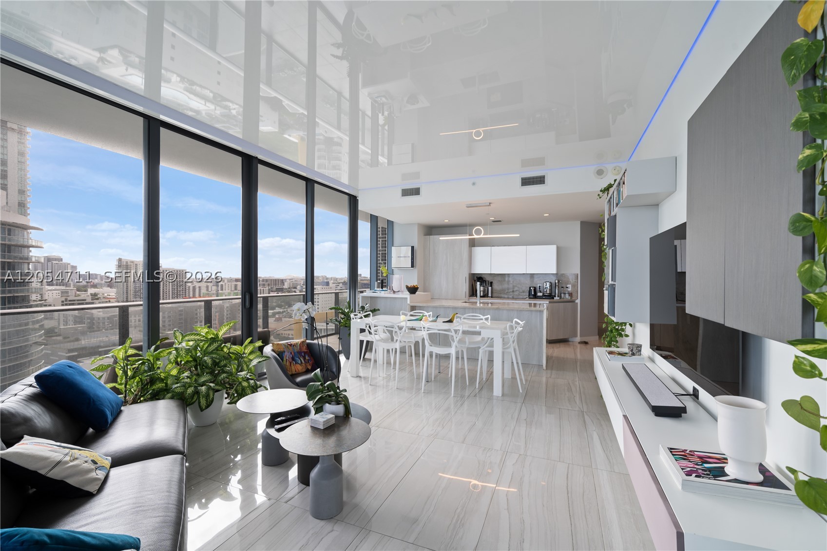 GRAN PARAISO CONDO - Residential Lease