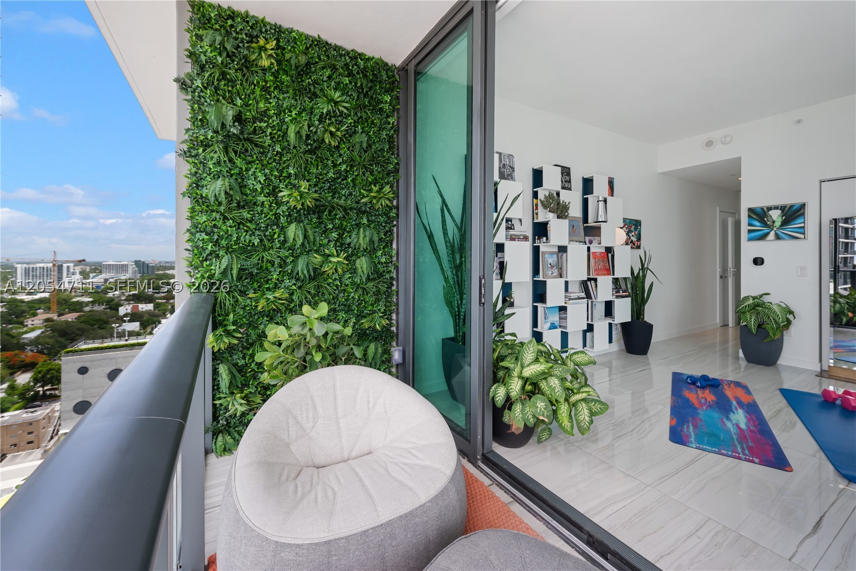 GRAN PARAISO CONDO - Residential Lease
