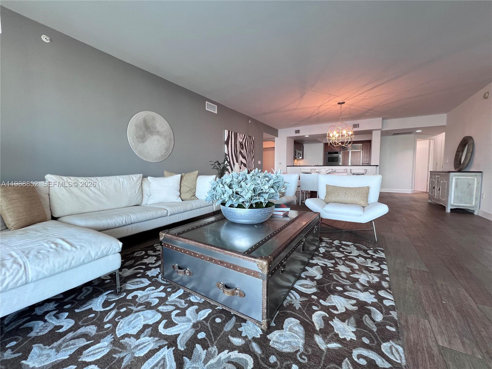 THE PENINSULA II CONDO - Residential