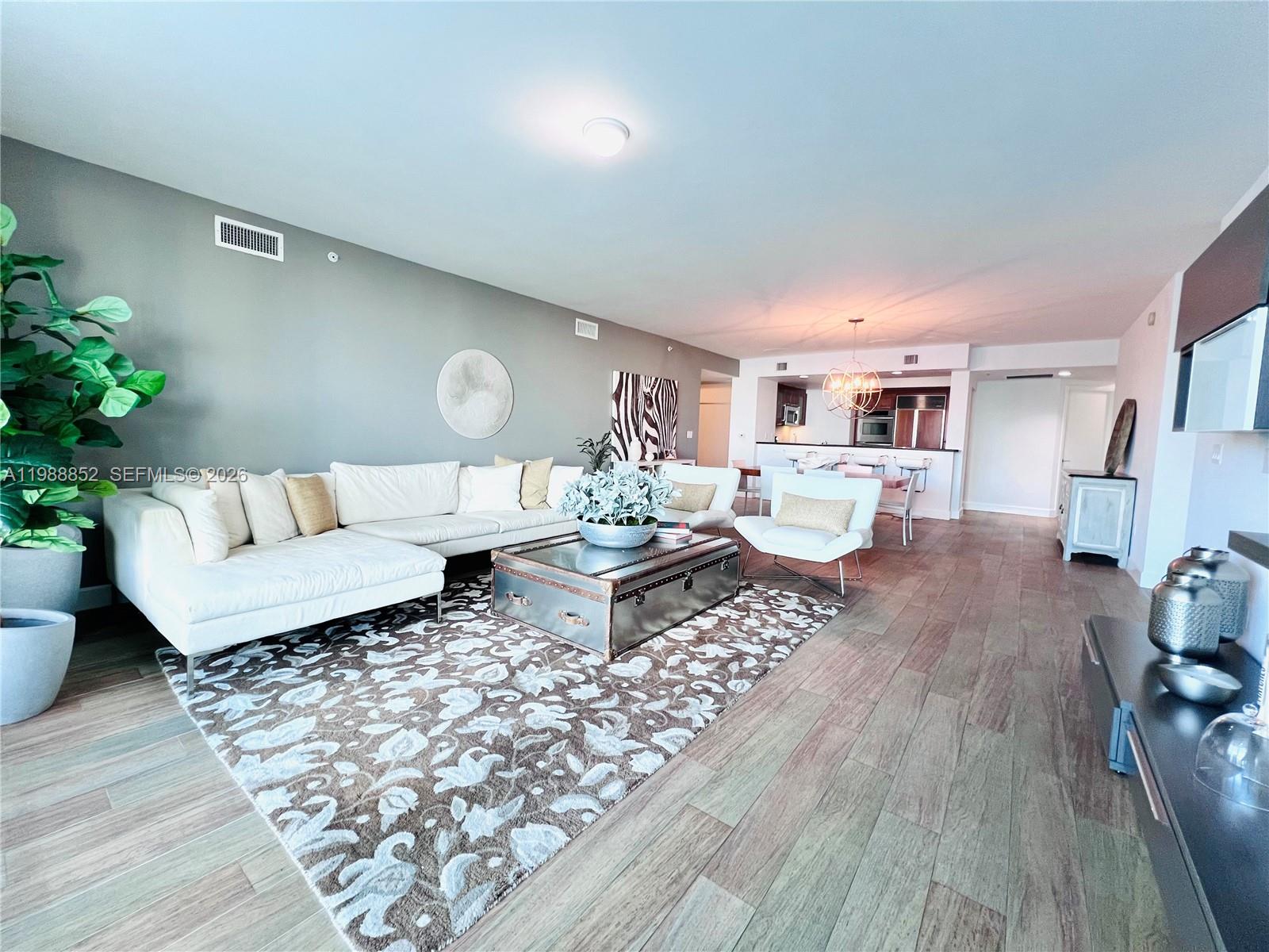 THE PENINSULA II CONDO - Residential