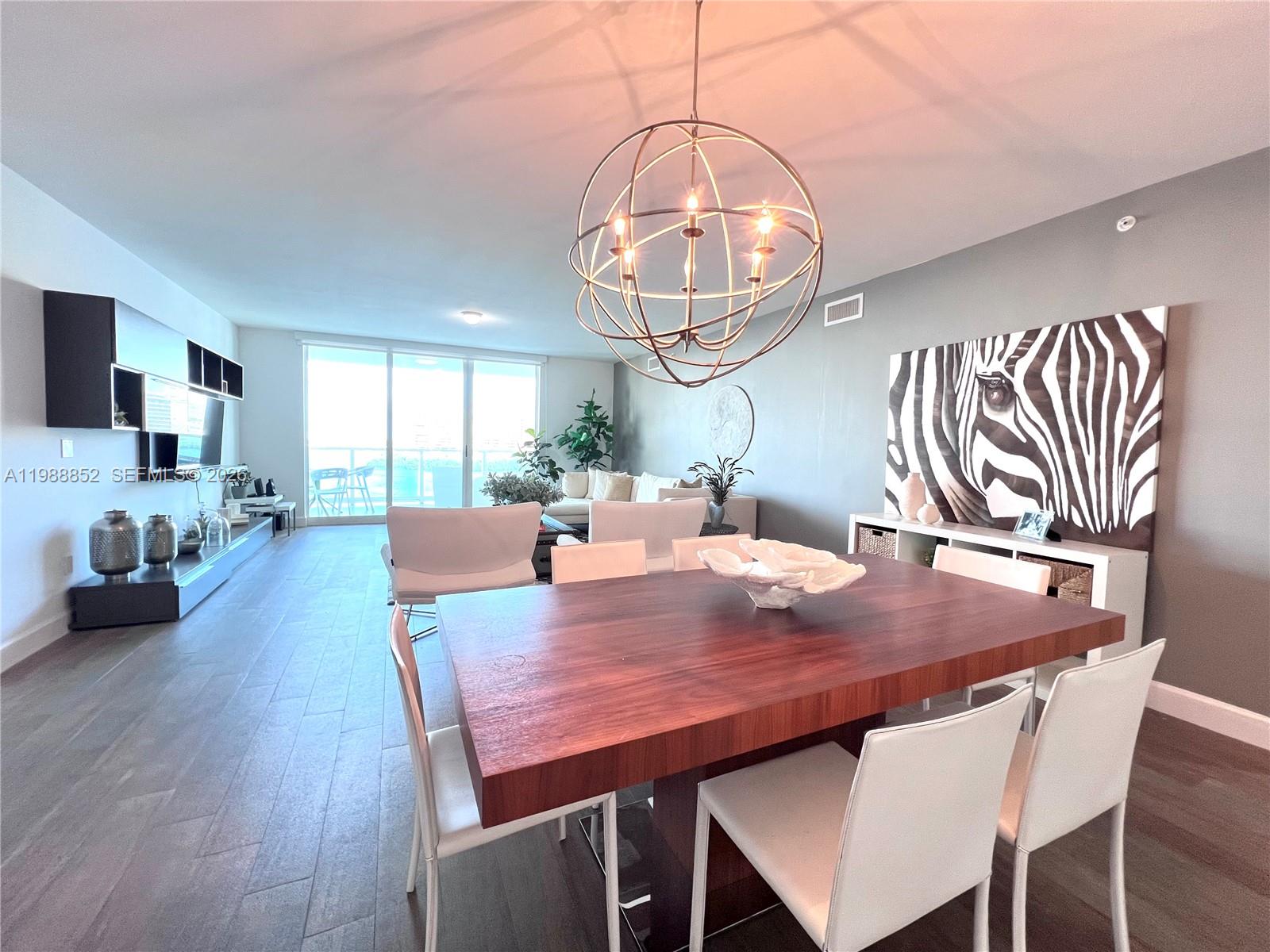 THE PENINSULA II CONDO - Residential