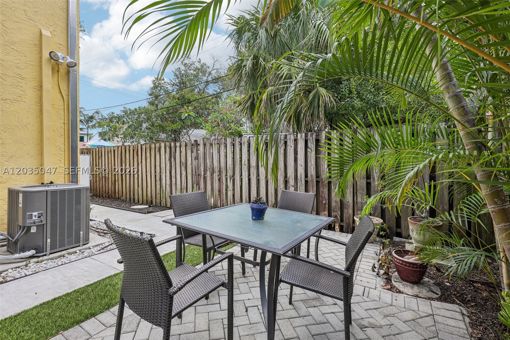 MRS ELVA A TRUAX - Residential