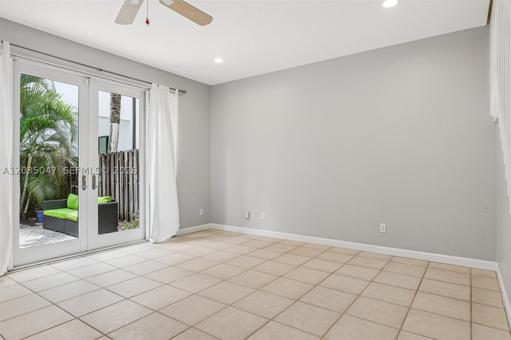 MRS ELVA A TRUAX - Residential