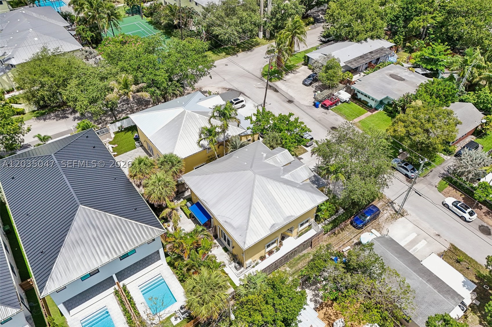 MRS ELVA A TRUAX - Residential